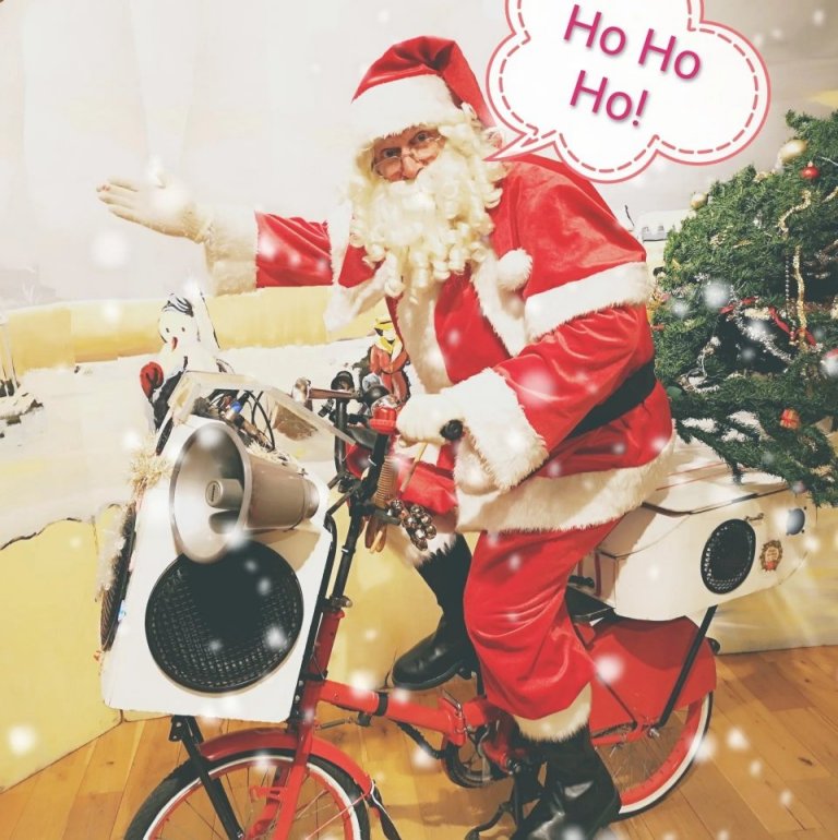 Fietsende Kerstman te boeken bij www.kerst-entertainment.nl